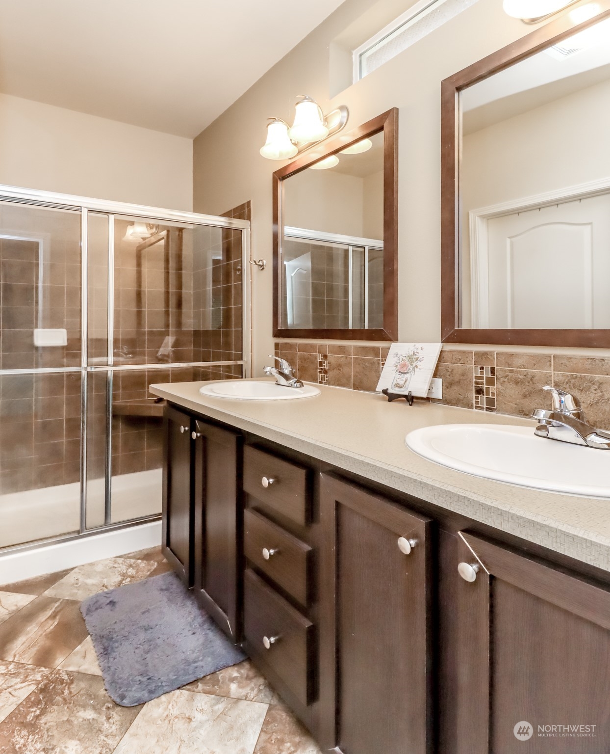 828 Mountain Villa Drive Enumclaw, WA 98022 - Photo 19 of 34 a bathroom with a granite countertop sink mirror and double