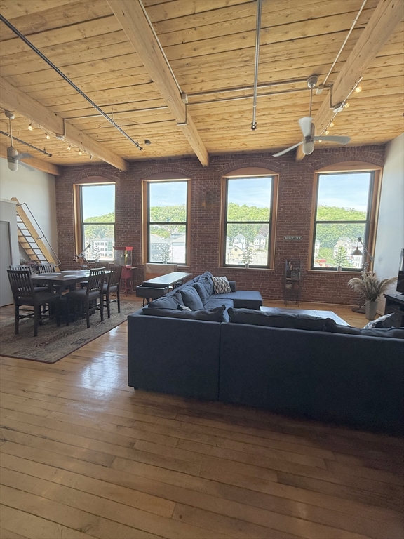 1 Envelope Terrace, Unit 309 Worcester, MA 01604 - Photo 2 of 19