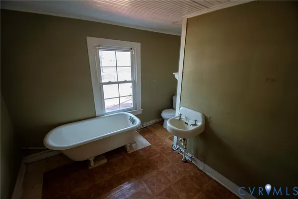 $75,000 | 117 West Street, Kenbridge, VA 23944