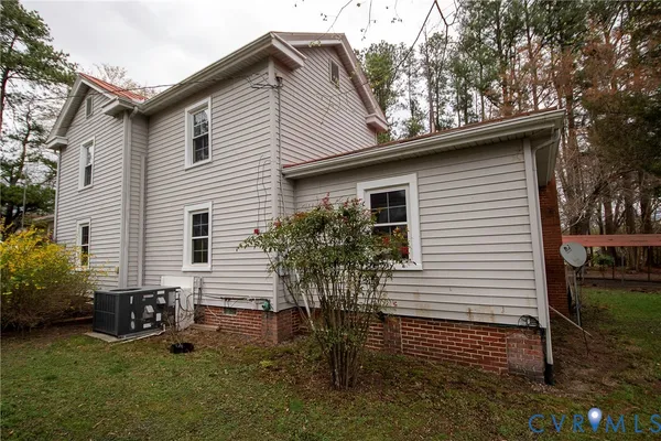 $75,000 | 117 West Street, Kenbridge, VA 23944