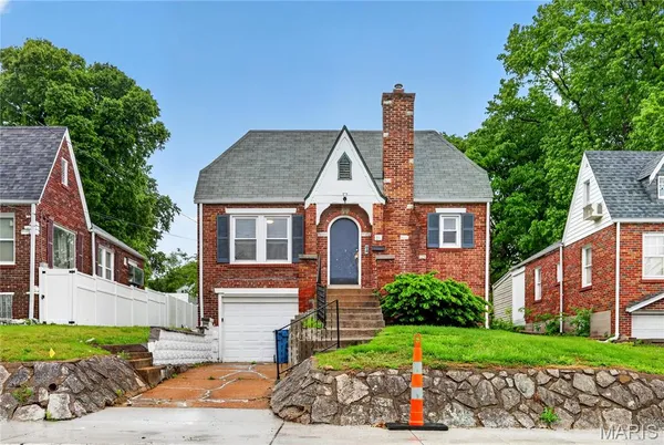 $99,900 | 21 Robert Avenue, St. Louis, MO 63135