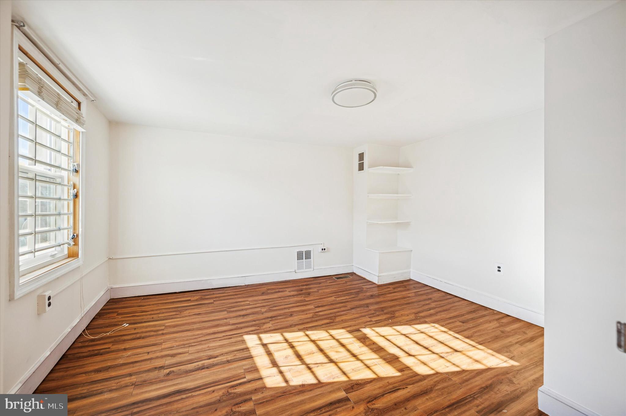 2038 Fairmount Avenue Philadelphia, PA 19130 - Photo 16 of 24