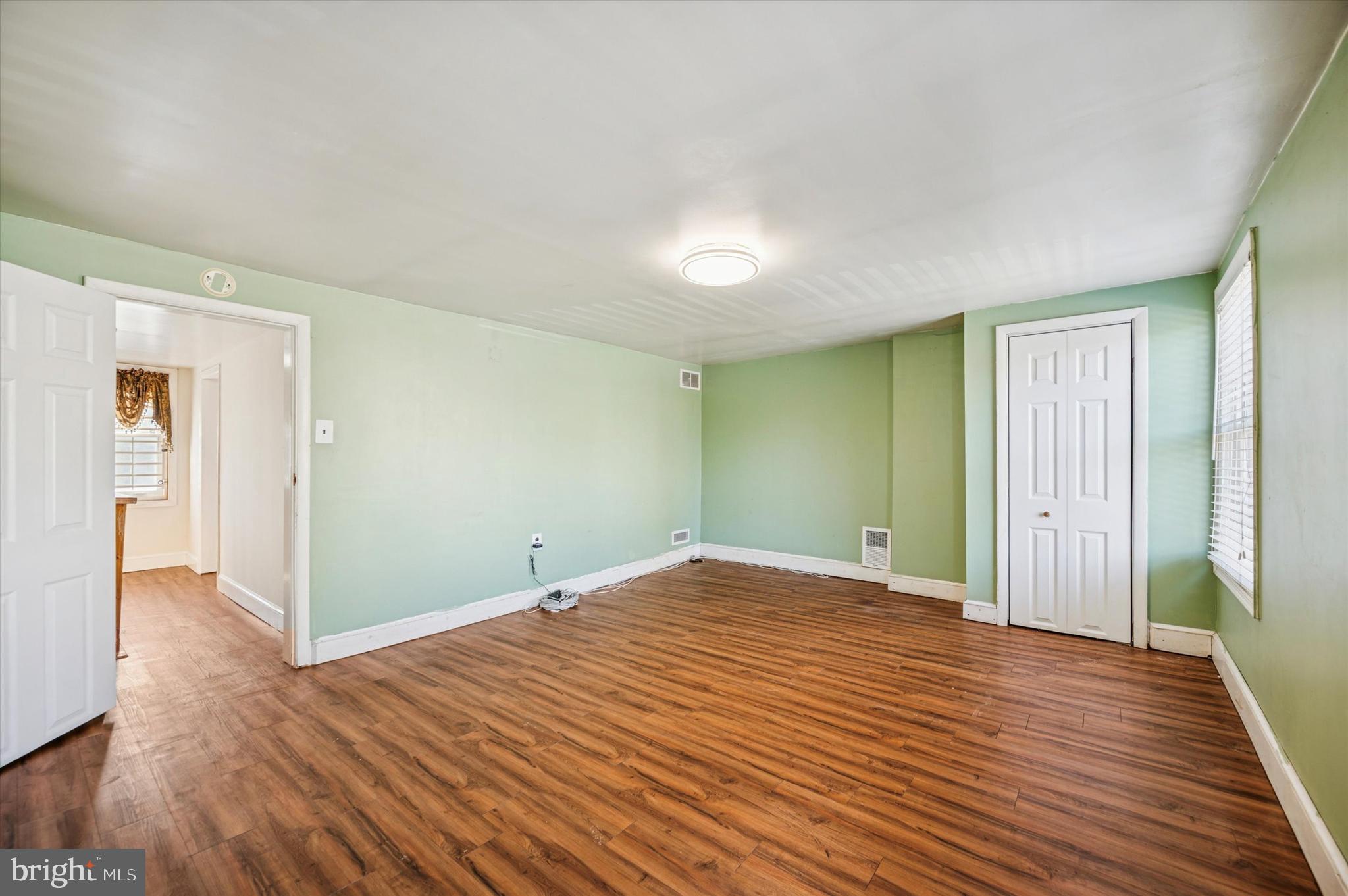 2038 Fairmount Avenue Philadelphia, PA 19130 - Photo 19 of 24