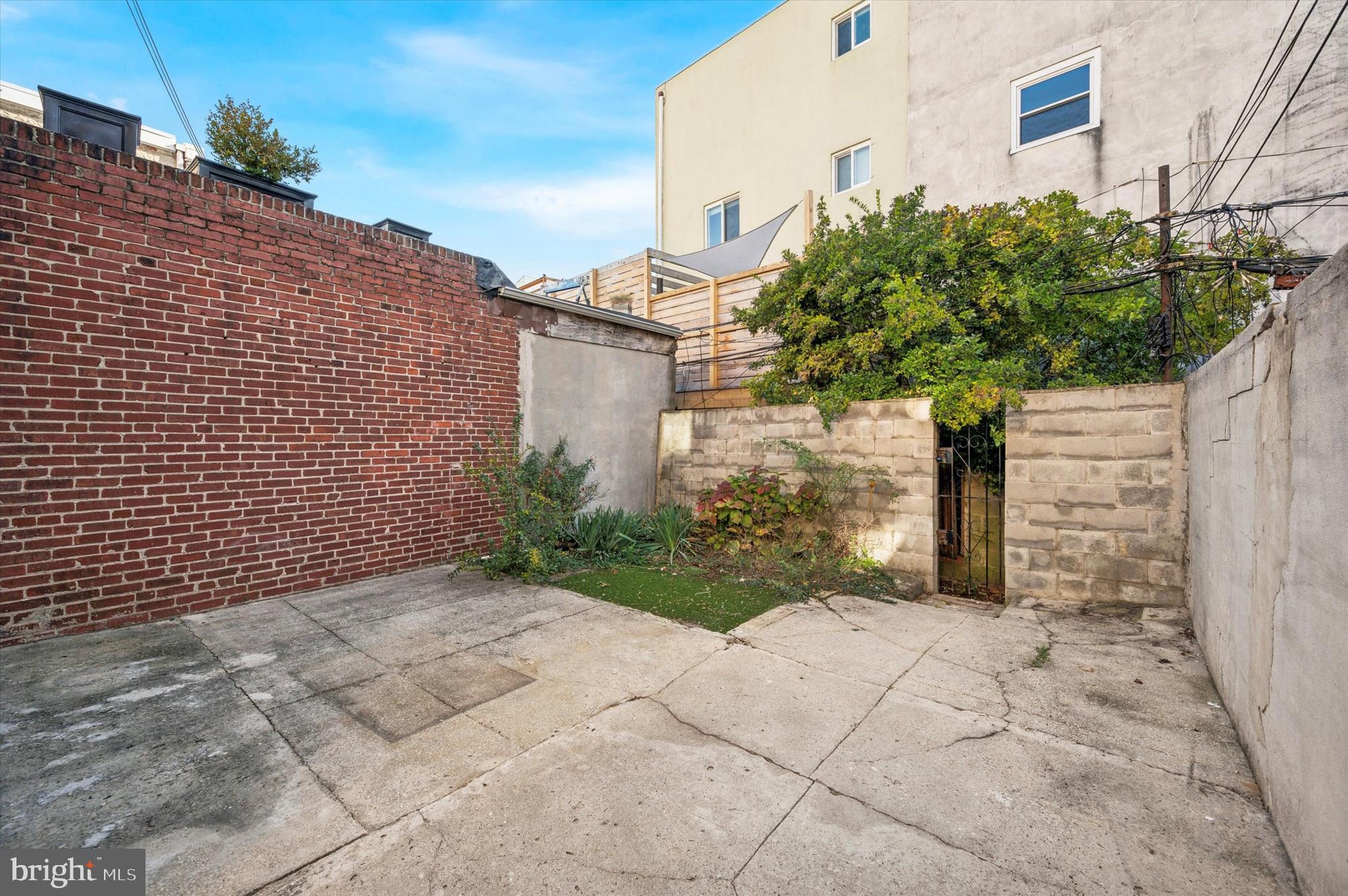 2038 Fairmount Avenue Philadelphia, PA 19130 - Photo 23 of 24