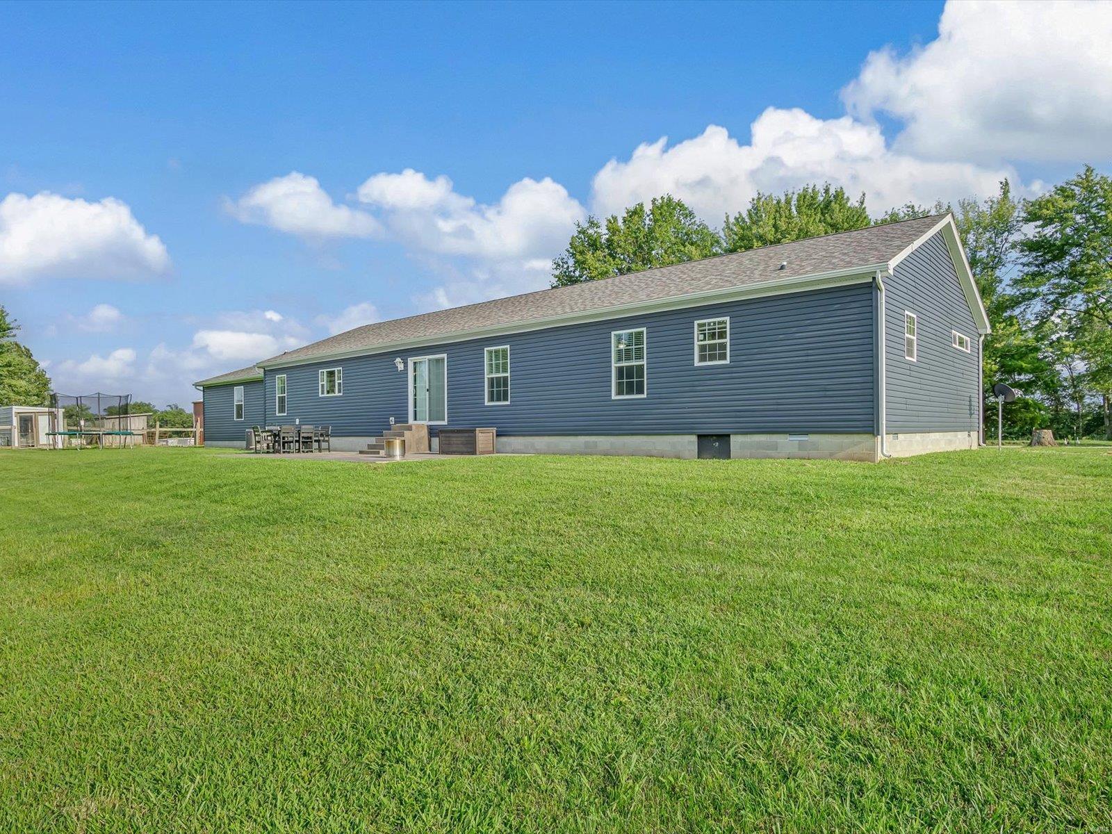 9174 County Line Road Coulterville, IL 62237 - Photo 28 of 36