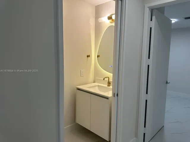 $13,450 | 700 Northeast 24th Street, Unit 2605, Miami, FL 33137