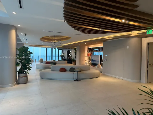 $13,450 | 700 Northeast 24th Street, Unit 2605, Miami, FL 33137