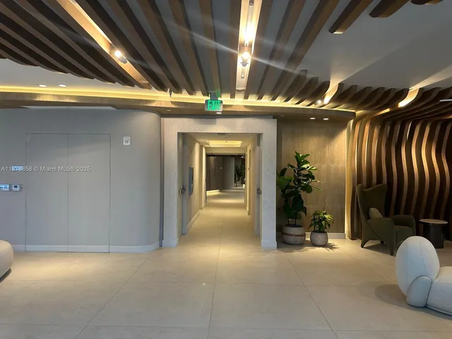 $13,450 | 700 Northeast 24th Street, Unit 2605, Miami, FL 33137