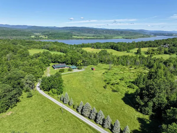 $1,295,000 | 341 Turkey Farm Road, Benson, VT 05743