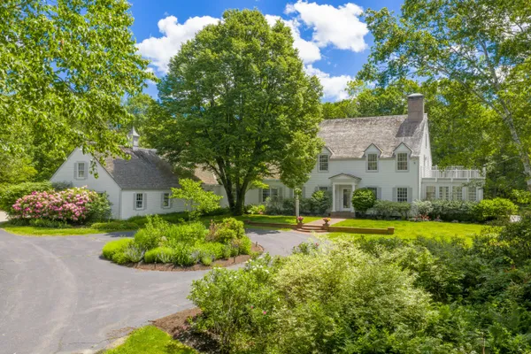 $3,900,000 | 3 Canter Lane, Cape Elizabeth, ME 04107