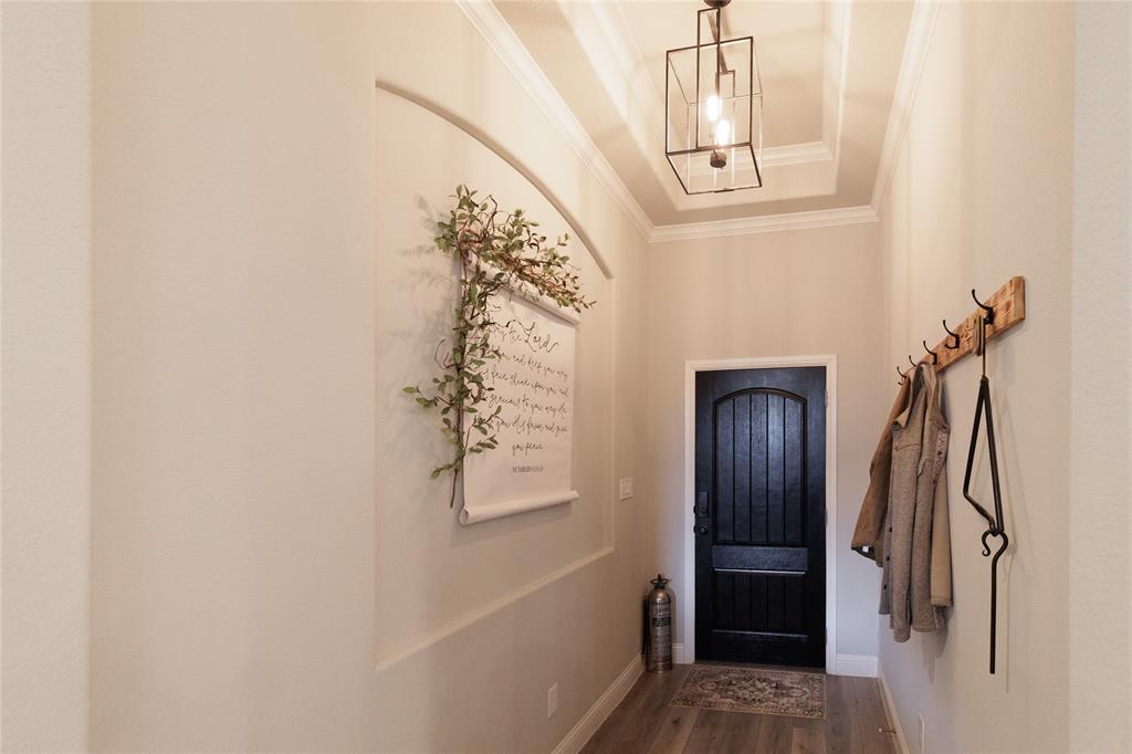 161 Windy Glen Drive Decatur, TX 76234 - Photo 2 of 27