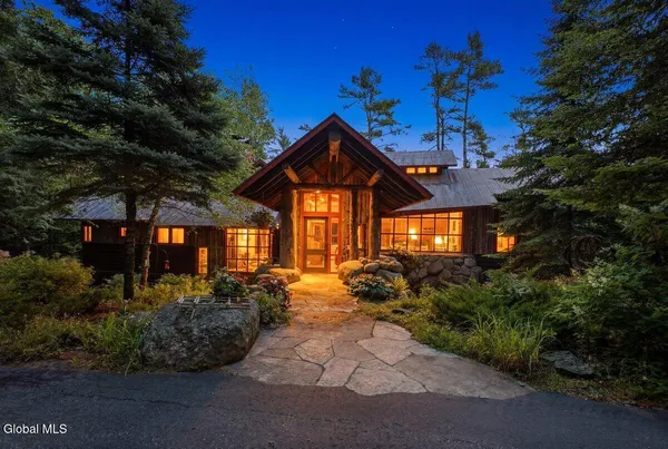 $6,750,000 | 26 Ledge View Lane, Bolton, NY 12814