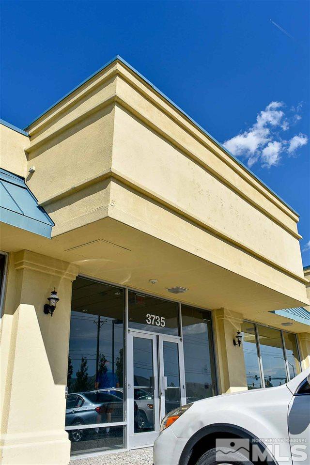 3735 A&b N Carson Street, Unit 3735 Carson City, NV 89706 - Photo 4 of 24 a view of a balcony with furniture