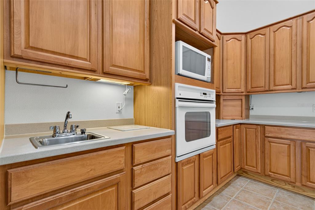 679 Sawgrass Bridge Road Venice, FL 34292 - Photo 27 of 88 Gallery Image 27