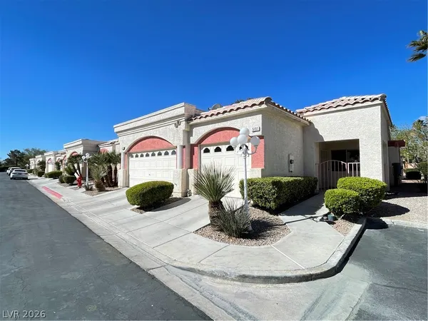 $1,735 | 5151 Briar Patch Way, Las Vegas, NV 89118