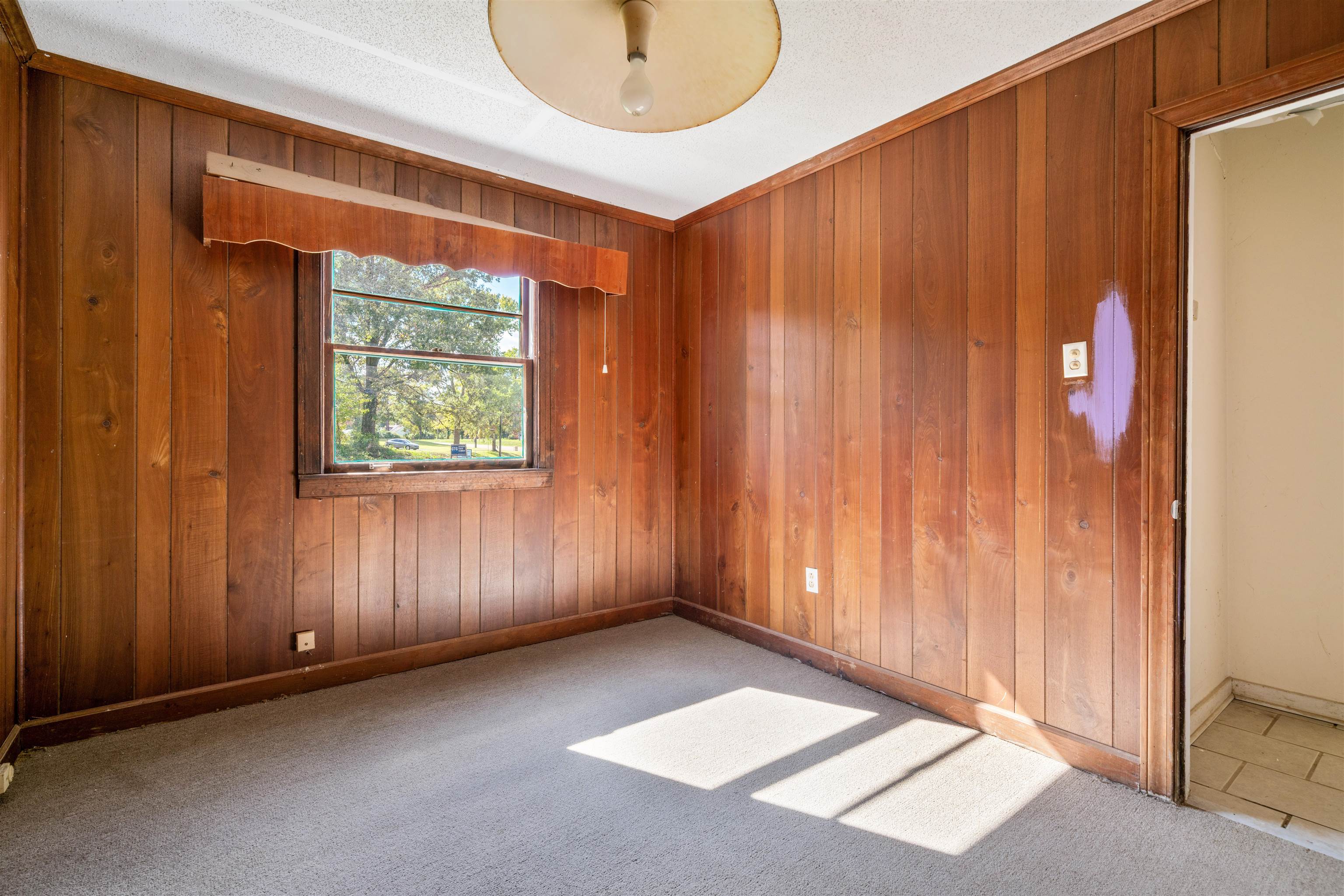 3590 Thomas Street Memphis, TN 38127 - Photo 31 of 39 an empty room with windows