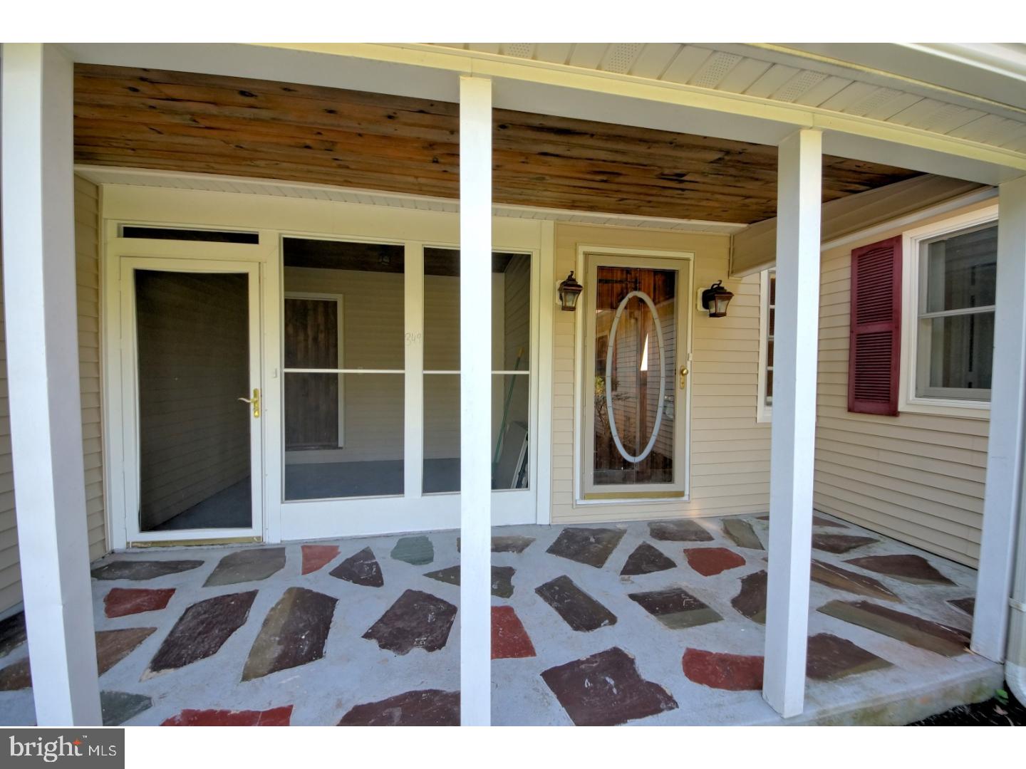 349 West Upper Ferry Road Ewing, NJ 08628 - Photo 3 of 23