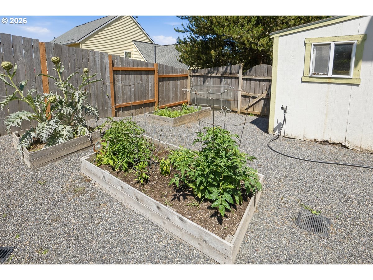 19010 Southwest Bany Road Beaverton, OR 97007 - Photo 33 of 37