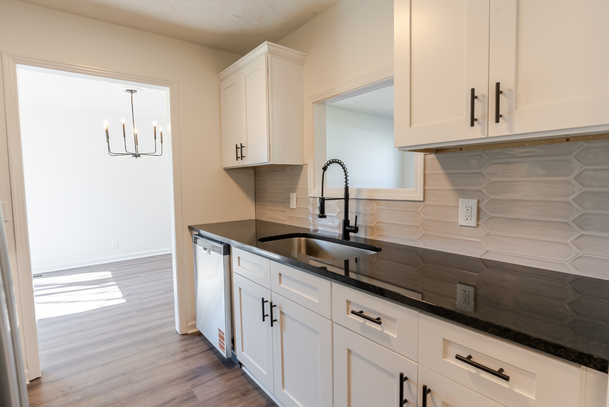 708 Heritage Square Drive Madison, TN 37115 - Photo 5 of 13