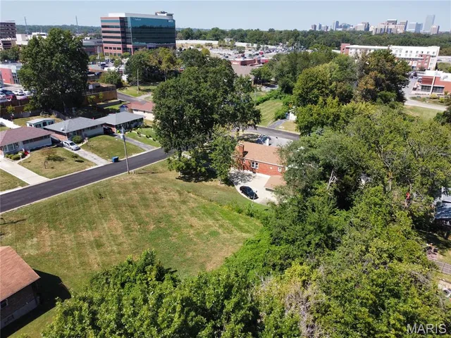 $175,000 | 1510 Banneker Avenue, Richmond Heights, MO 63117