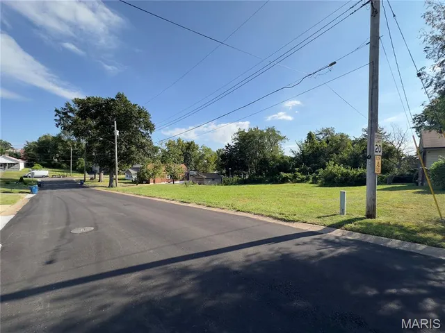 $175,000 | 1510 Banneker Avenue, Richmond Heights, MO 63117