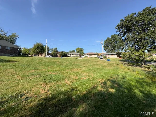 $175,000 | 1510 Banneker Avenue, Richmond Heights, MO 63117