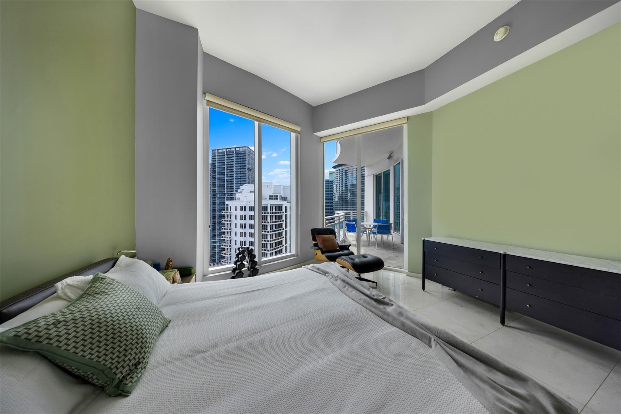 900 Brickell Key Boulevard, Unit 3105 Miami, FL 33131 - Photo 13 of 42 Photo 13