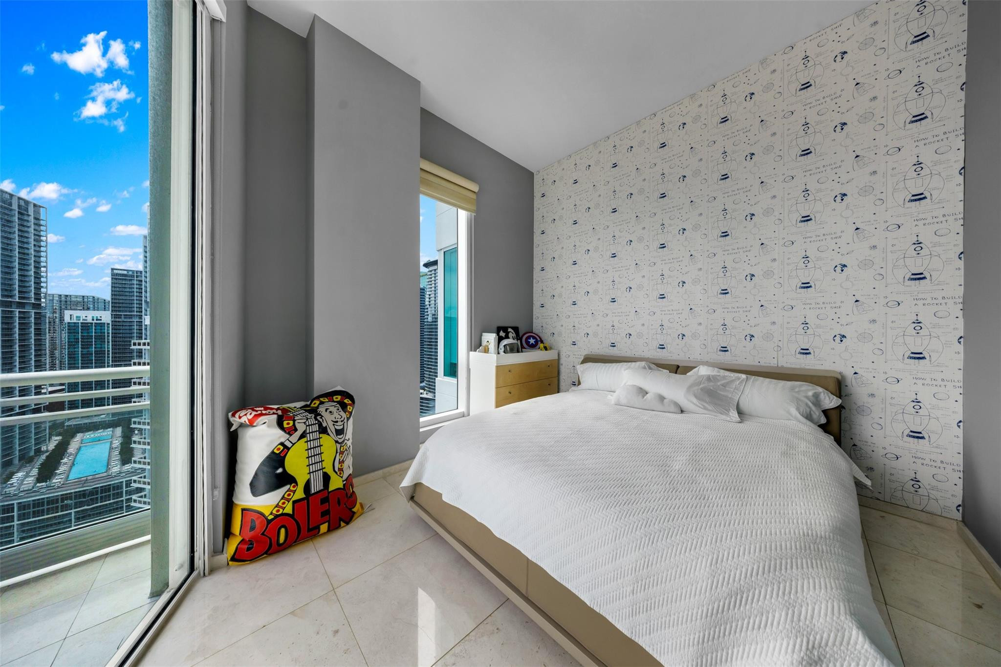 900 Brickell Key Boulevard, Unit 3105 Miami, FL 33131 - Photo 21 of 42 Photo 21