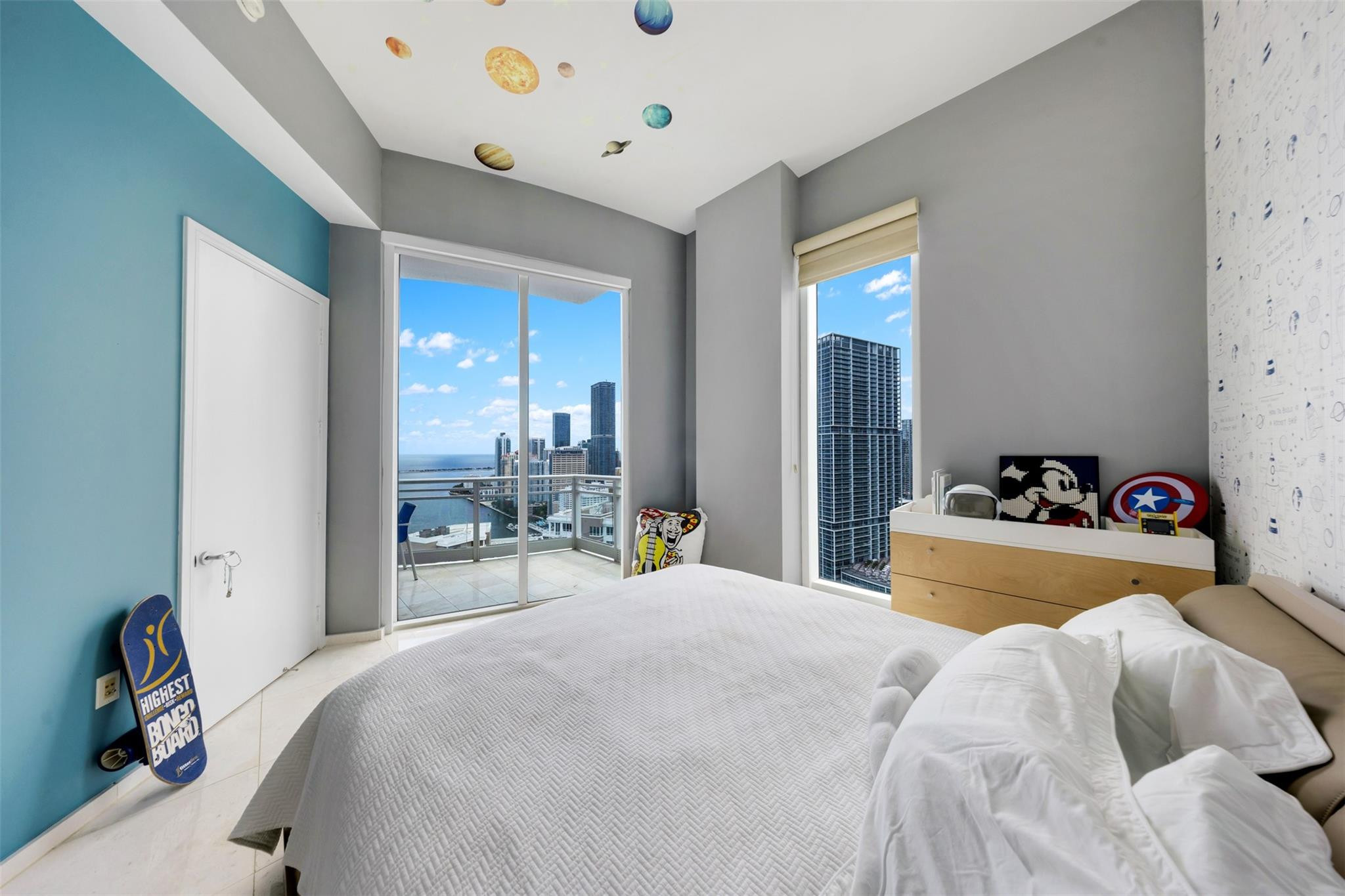 900 Brickell Key Boulevard, Unit 3105 Miami, FL 33131 - Photo 22 of 42 Photo 22
