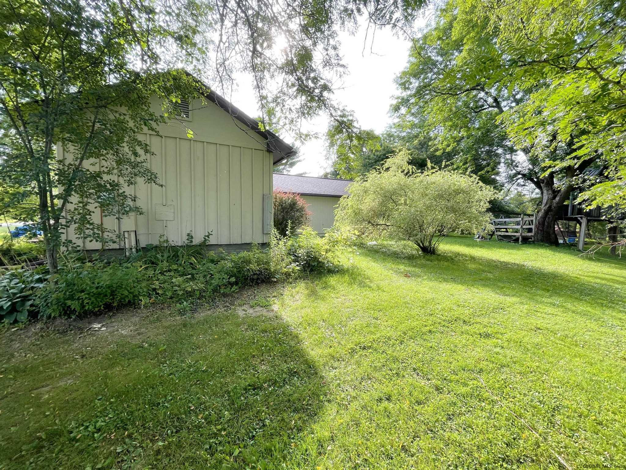 457 McQueen Road Perth, NY 12010 - Photo 3 of 35 Photo 3