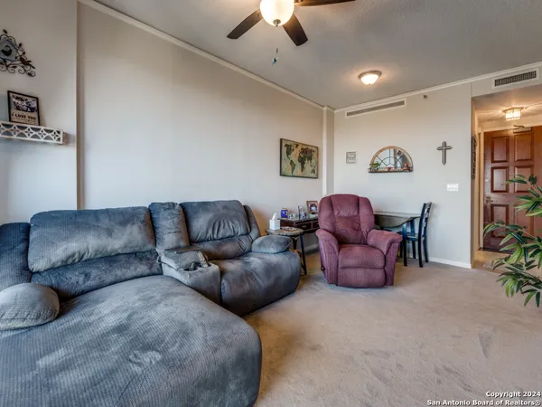 $15,000 | 1 Towers Park Lane, Unit 1503, San Antonio, TX 78209