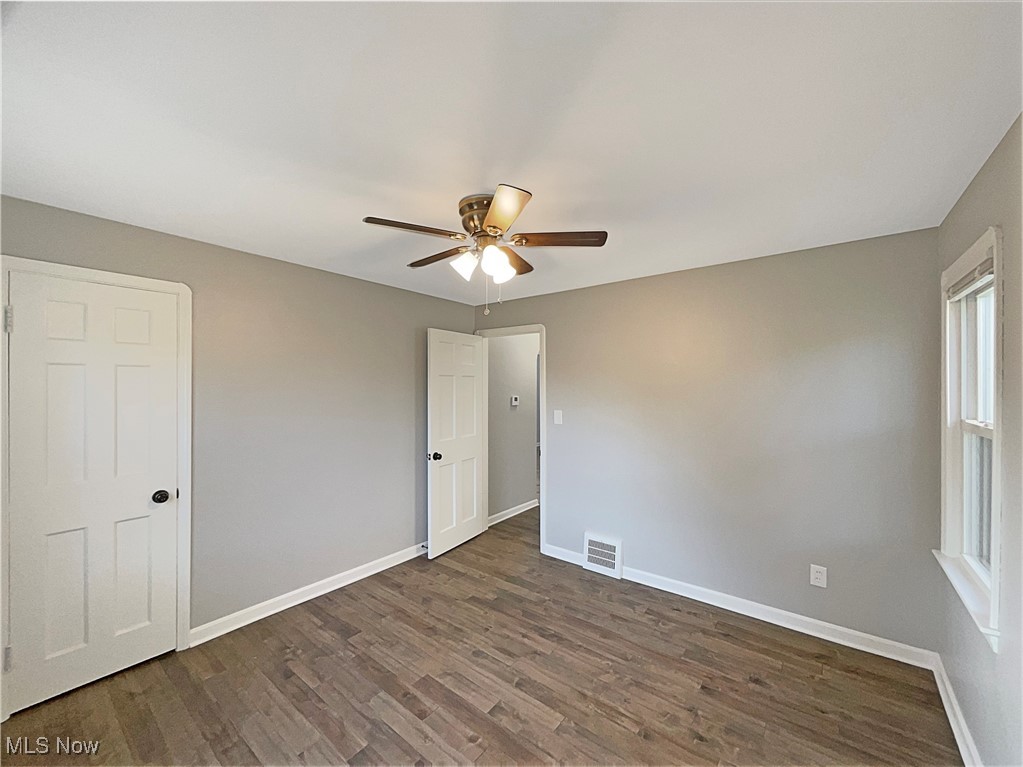 22220 Westwood Road Cleveland, OH 44126 - Photo 5 of 21