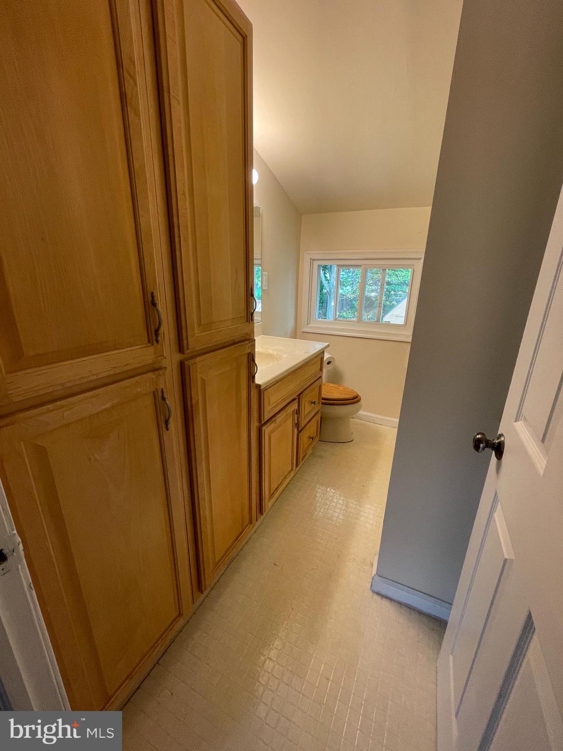 108 East Roland Avenue Maple Shade, NJ 08052 - Photo 14 of 24