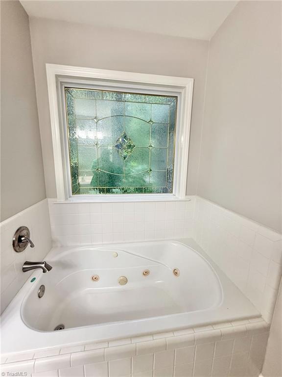 7500 Bartonshire Court Oak Ridge, NC 27310 - Photo 12 of 20