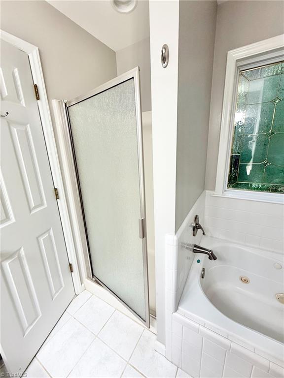 7500 Bartonshire Court Oak Ridge, NC 27310 - Photo 13 of 20 Primary Bathroom