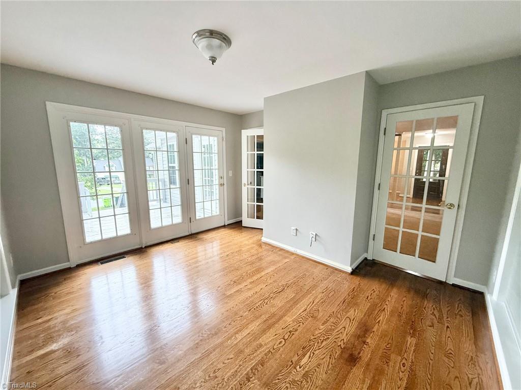 7500 Bartonshire Court Oak Ridge, NC 27310 - Photo 9 of 20