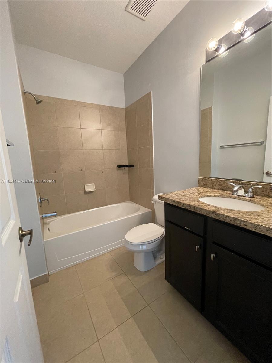 974 Southwest 147th Avenue, Unit 2601 Pembroke Pines, FL 33027 - Photo 29 of 39