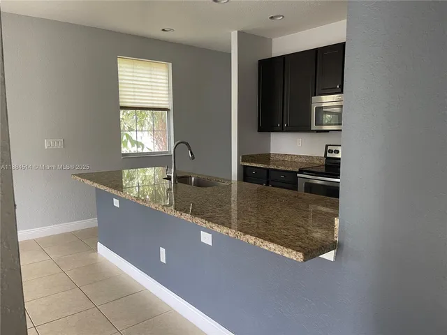 $3,500 | 974 Southwest 147th Avenue, Unit 2601, Pembroke Pines, FL 33027
