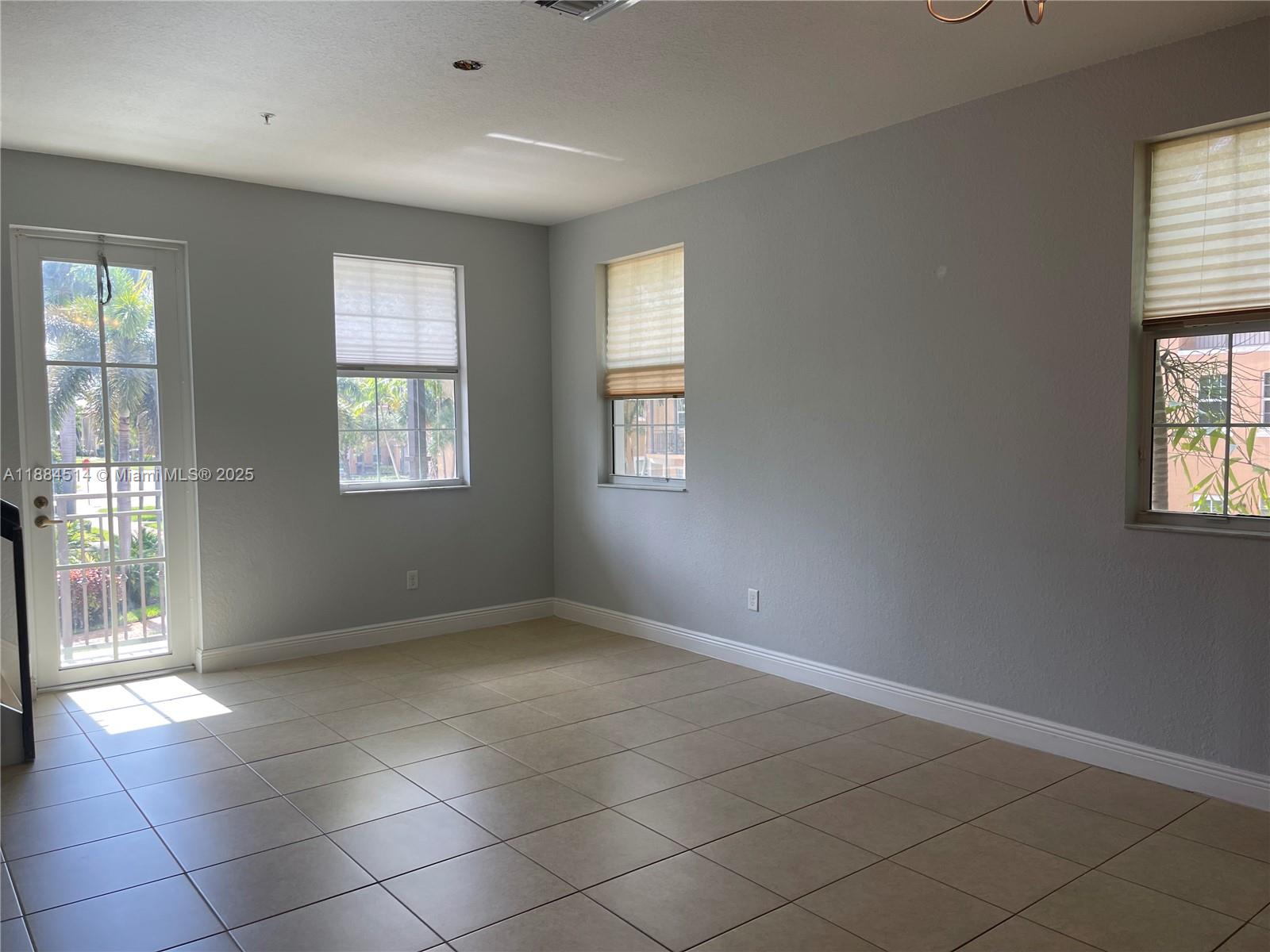 974 Southwest 147th Avenue, Unit 2601 Pembroke Pines, FL 33027 - Photo 9 of 39