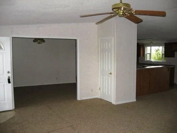 $2,500 | 9413 Alabama Street, Joshua, TX 76058