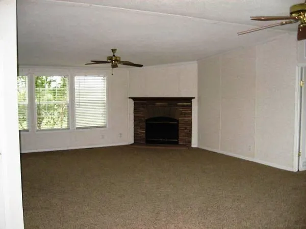 $2,500 | 9413 Alabama Street, Joshua, TX 76058