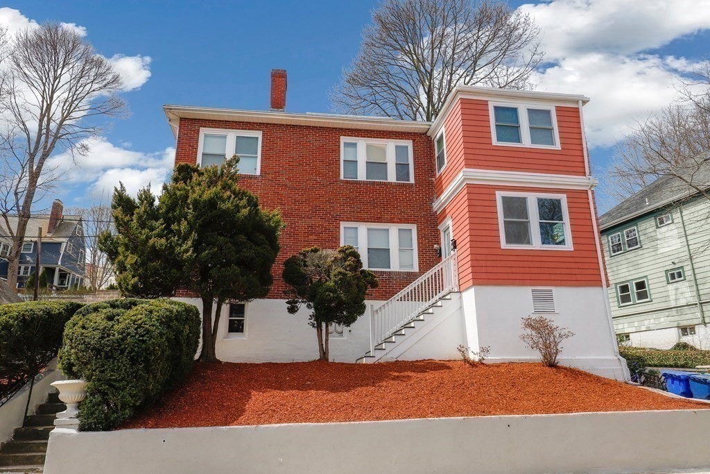 62 Algonquin Road, Unit 1 Newton, MA 02467 - Photo 22 of 25