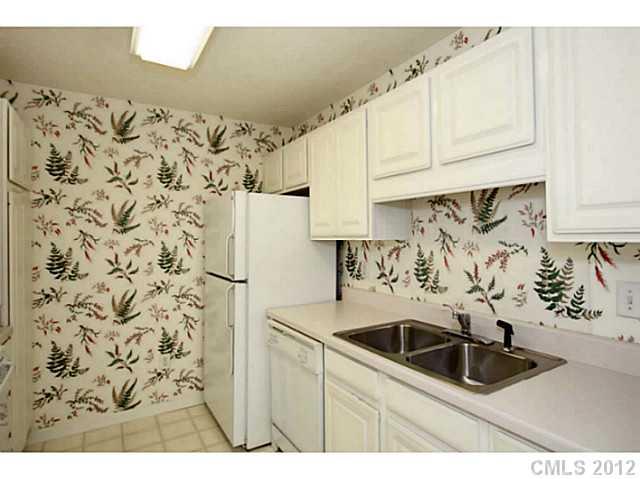 21132 Cold Spring Lane, Unit 9 Cornelius, NC 28031 - Photo 8 of 16 Gallery Image 8