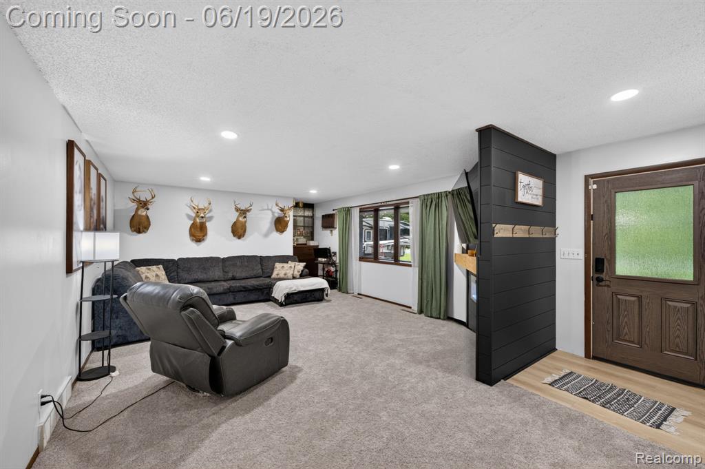 5330 Sheridan Road Saginaw, MI 48601 - Photo 10 of 50