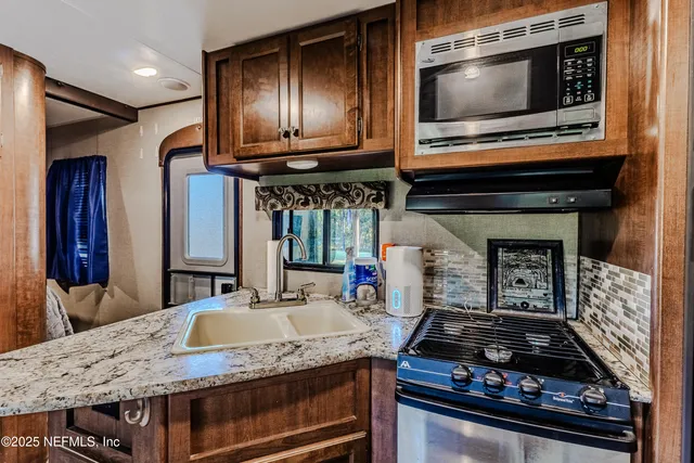 $275,000 | 1313 Oak Pond Circle, Steinhatchee, FL 32359