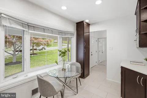$775,000 | 748 Beall Avenue, Rockville, MD 20850