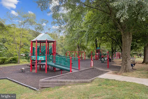 $775,000 | 748 Beall Avenue, Rockville, MD 20850