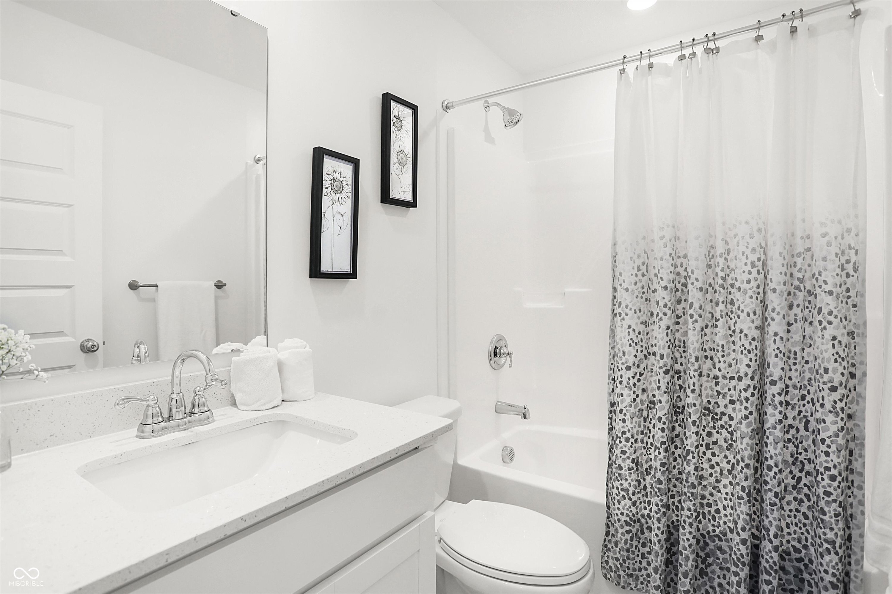 2194 Egbert Road Westfield, IN 46074 - Photo 10 of 21 Gallery Image 10