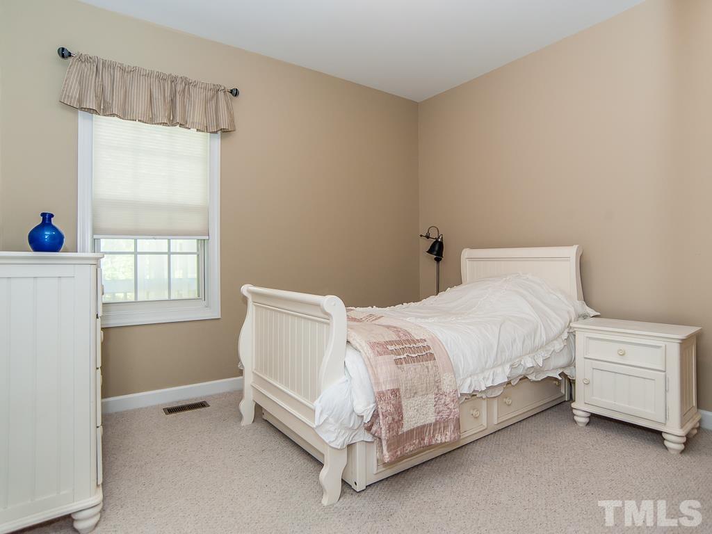 204 Pine Mill Lane Apex, NC 27502 - Photo 15 of 27