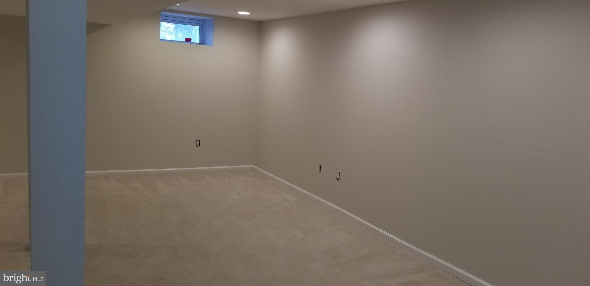 71 Tennyson Road Hightstown, NJ 08520 - Photo 26 of 29